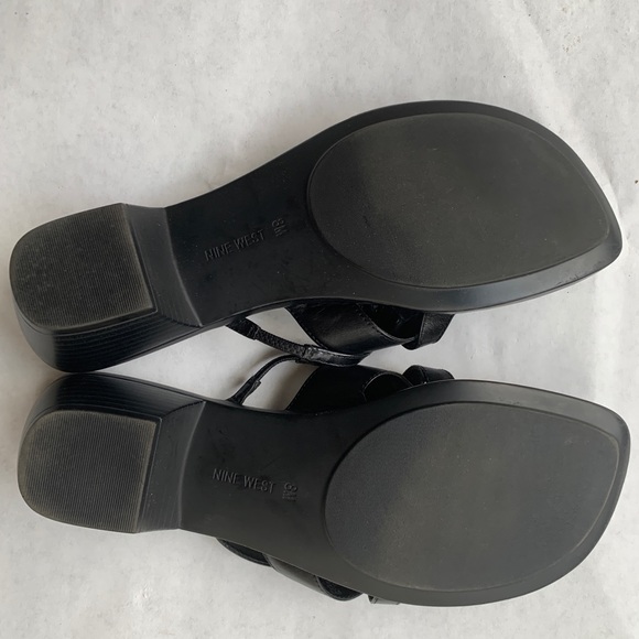 Nine West Sandals - Picture 4 of 5